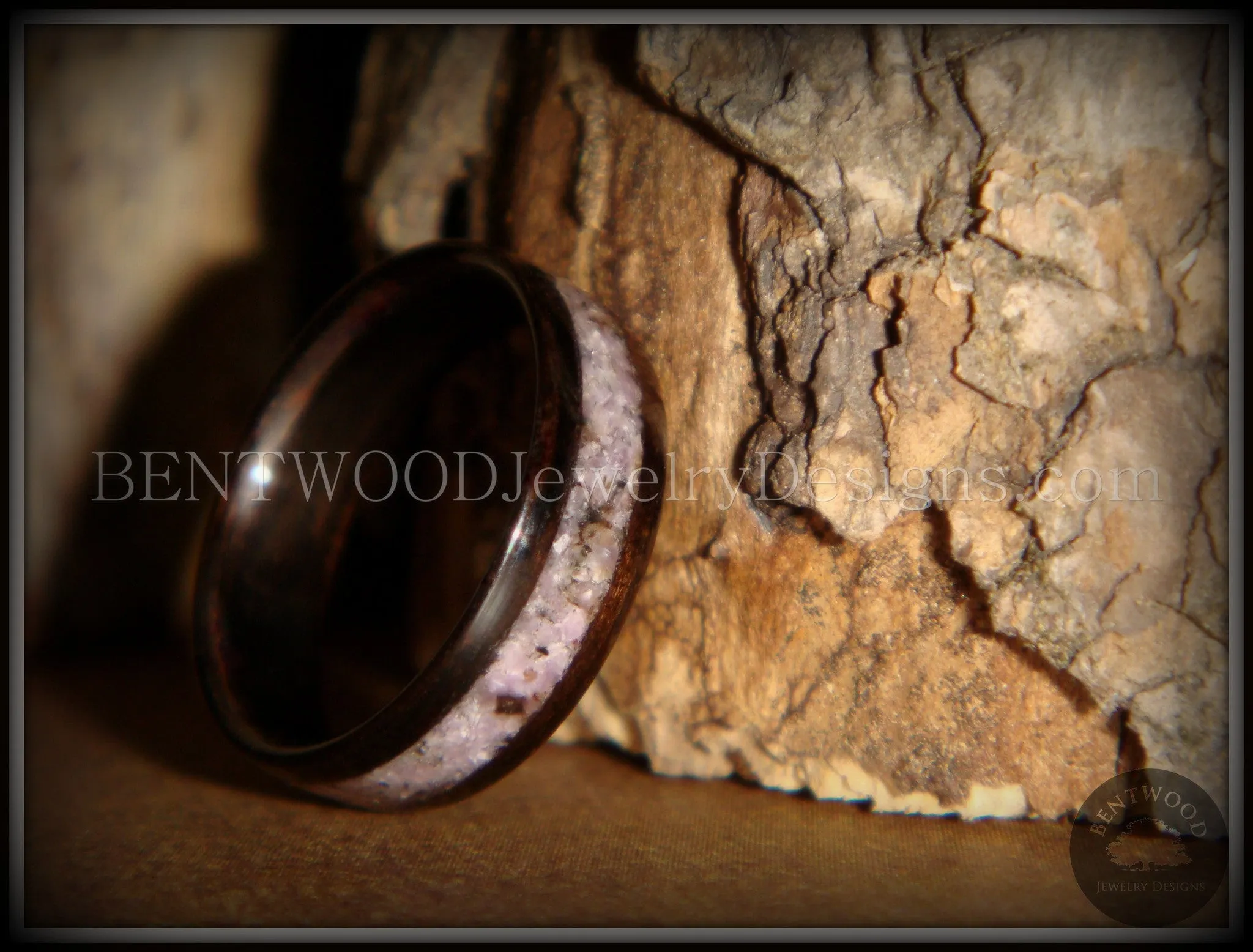 Bentwood Ring - Macassar Ebony Wood Ring and Charoite Stone Inlay