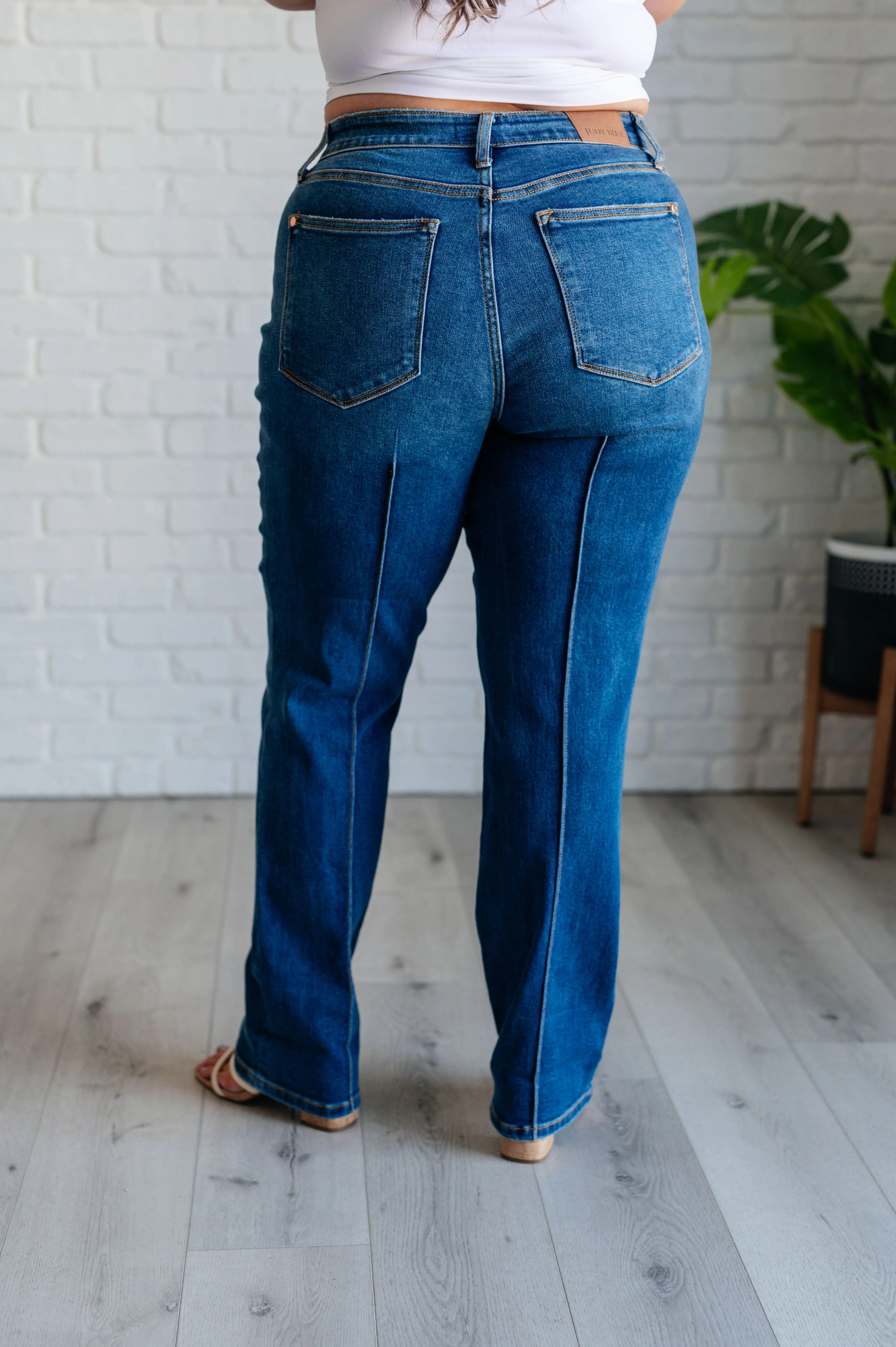 Campbell High Rise Center Seam Detail Judy Blue Straight Jeans