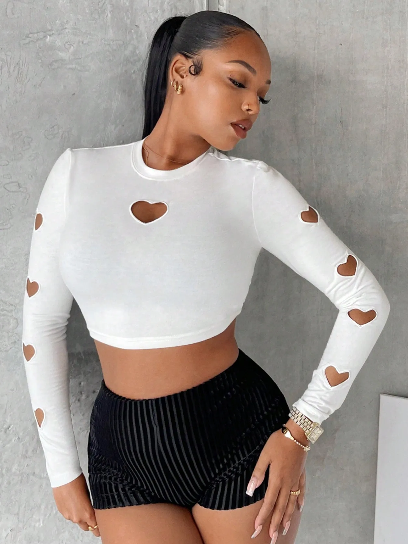 Heart Detail Cut Out Crop Top