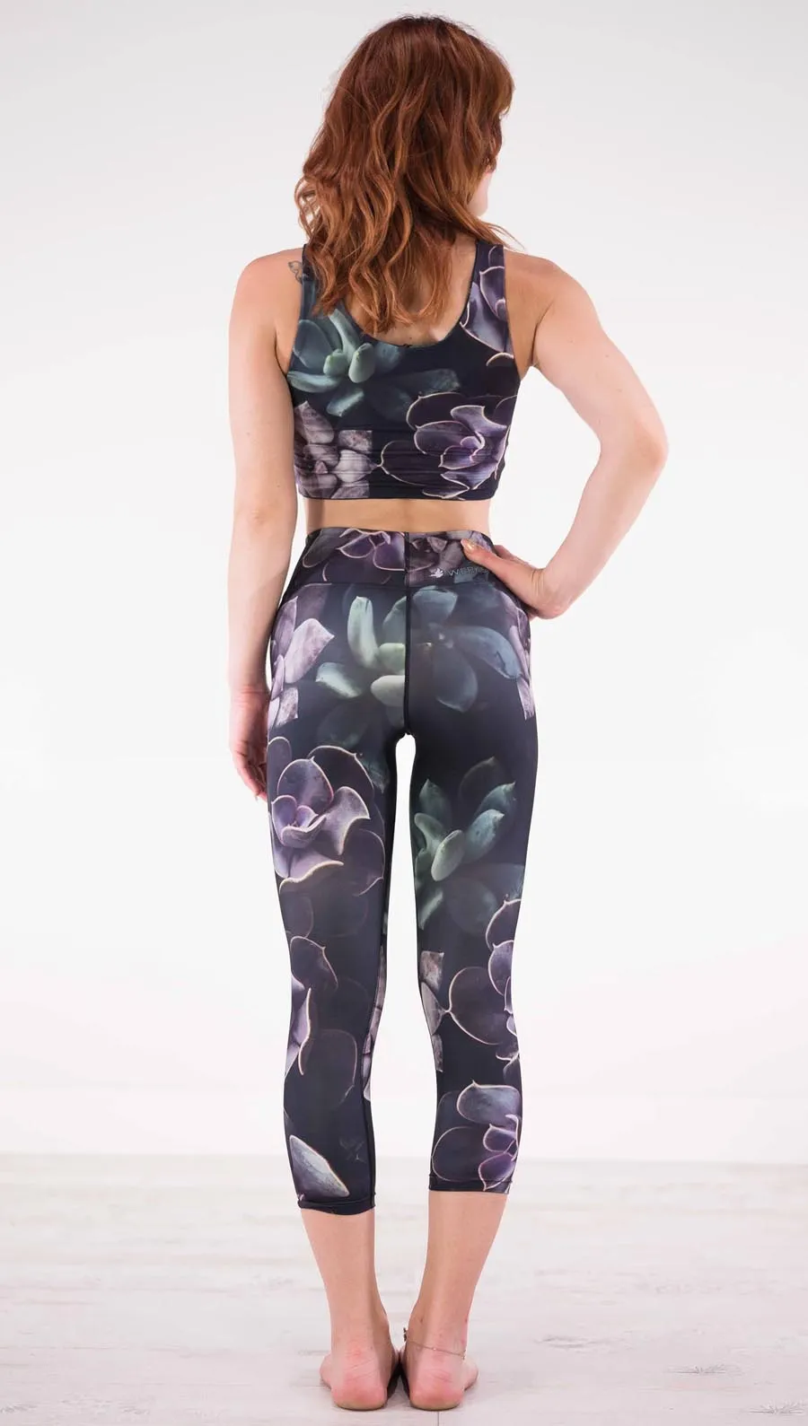 Midnight Garden - Triathlon Capri Leggings