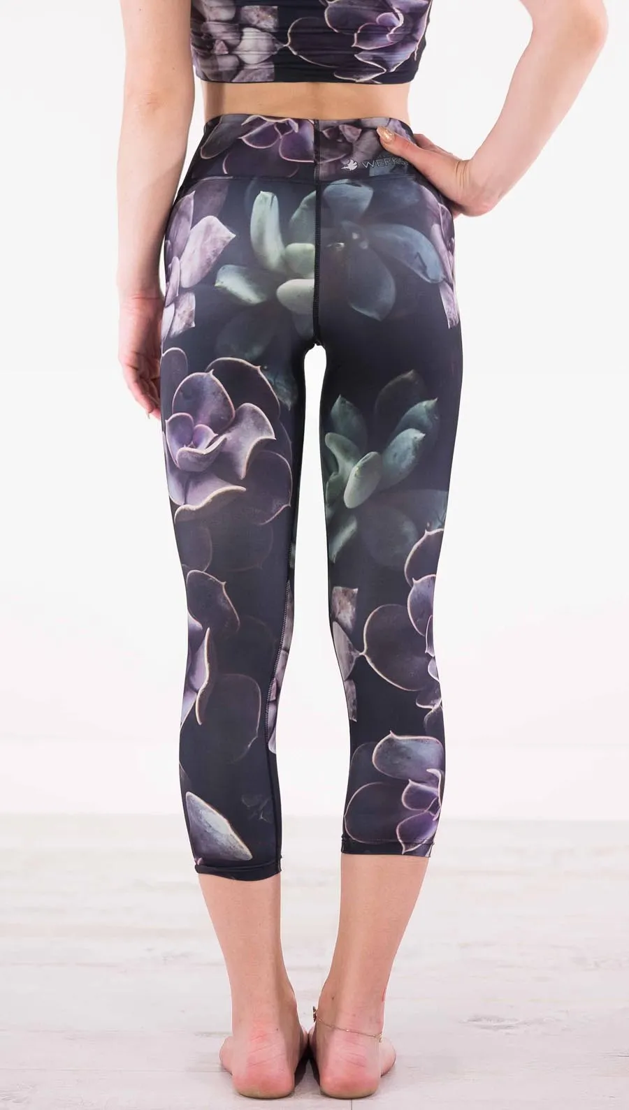 Midnight Garden - Triathlon Capri Leggings