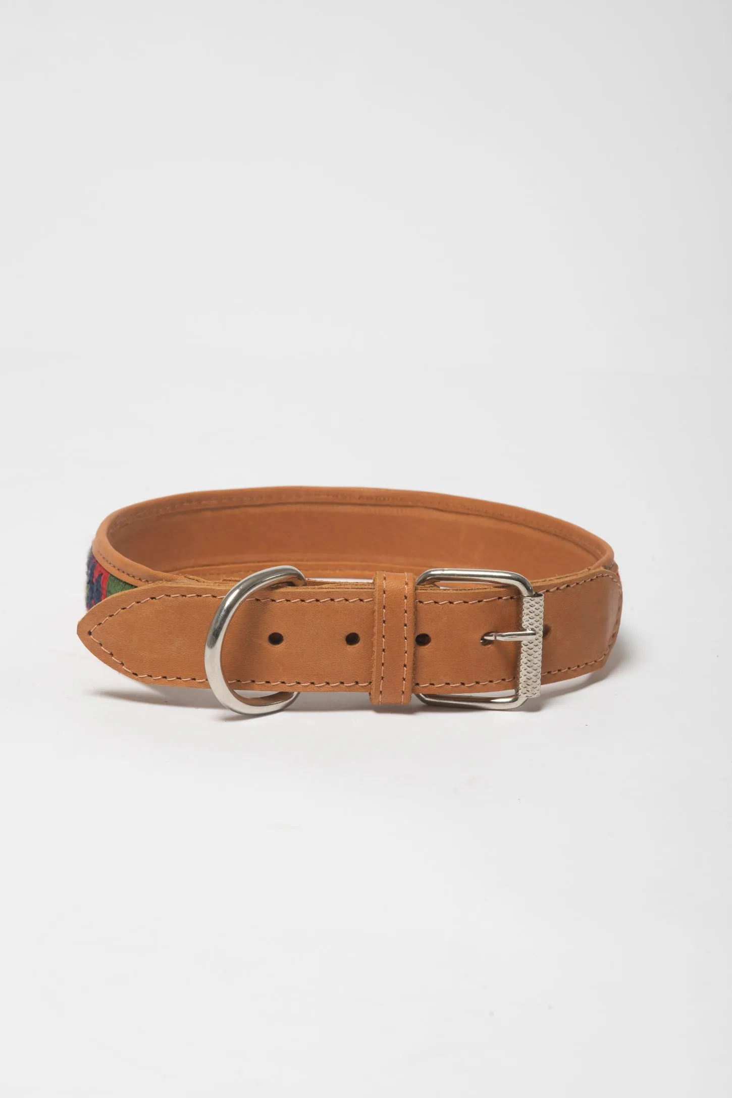 Tierra Handmade Leather Dog Collar