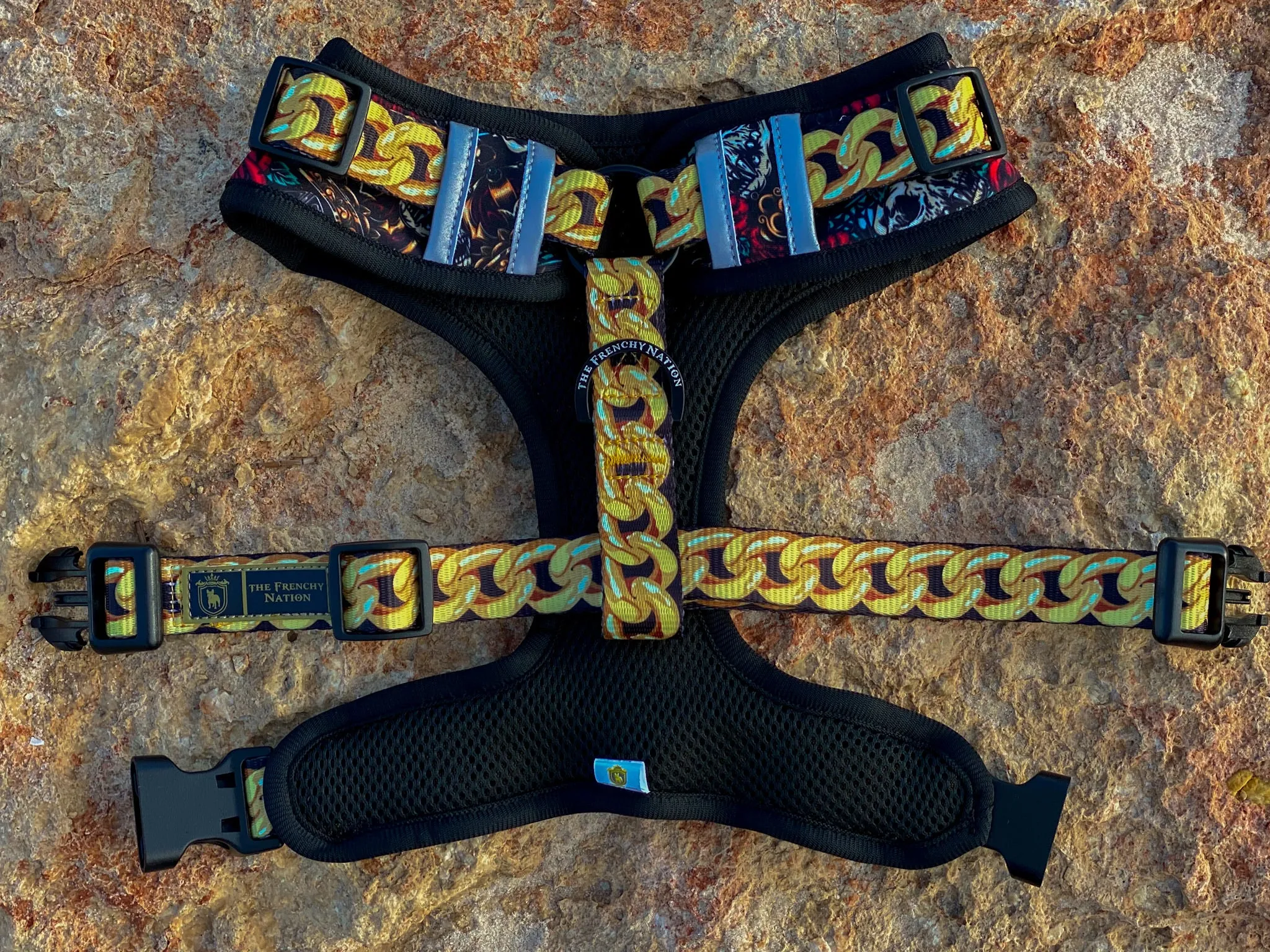 ✨NEW✨ “King of farts “ Bulldog Adjustable Harness ✨Bulldog Collection ✨